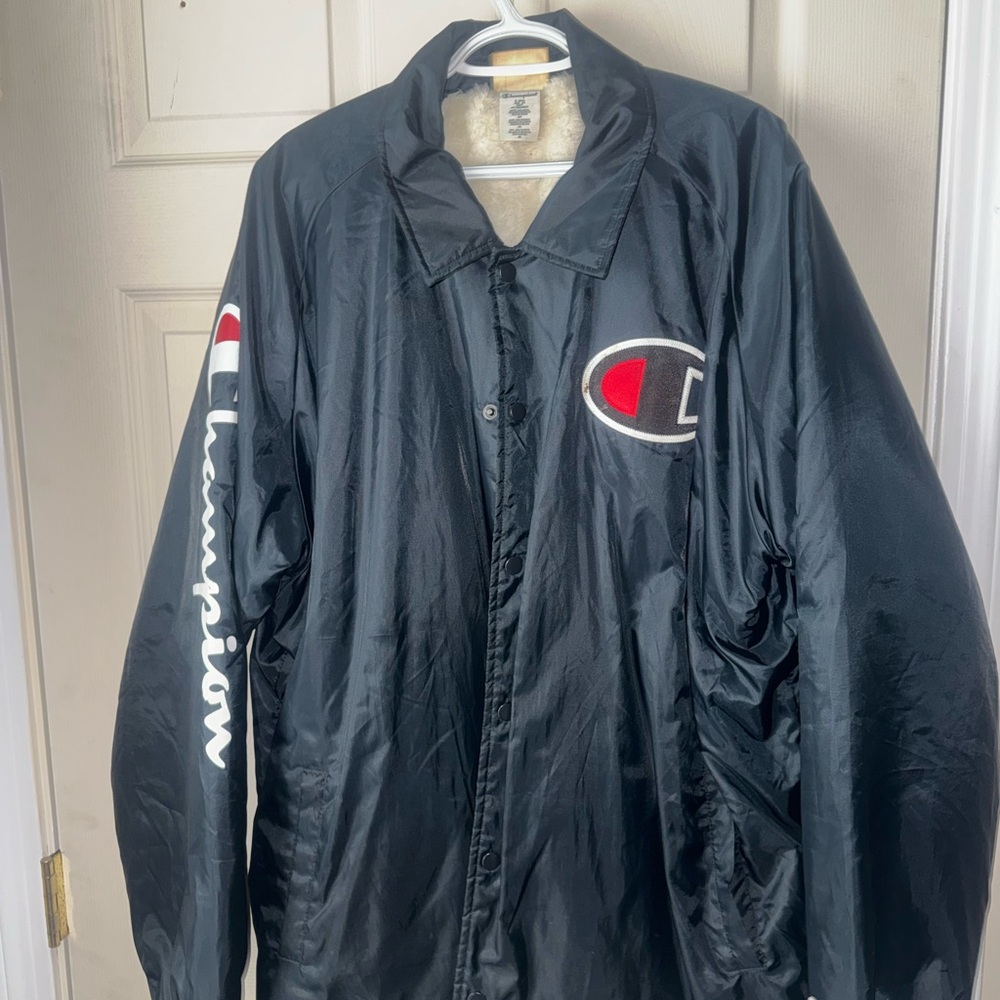 Excellent Condition!! Champion Men's Black Windbreaker Jacket with fur lining